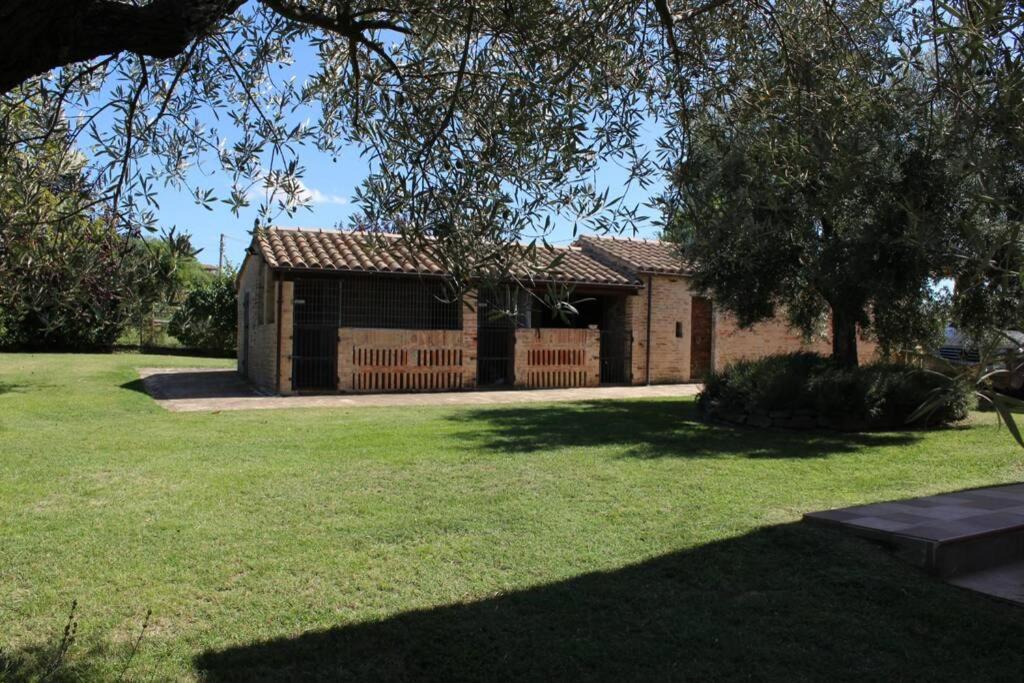 Casa Kikenda, Viaggio Nella Natura Treia Kültér fotó
